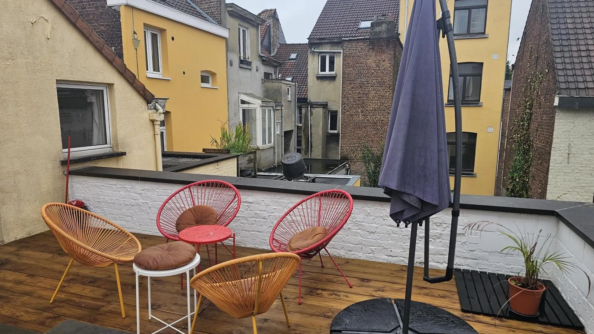 Cosy Studio Terrace Automne Bruxelas Apartamento